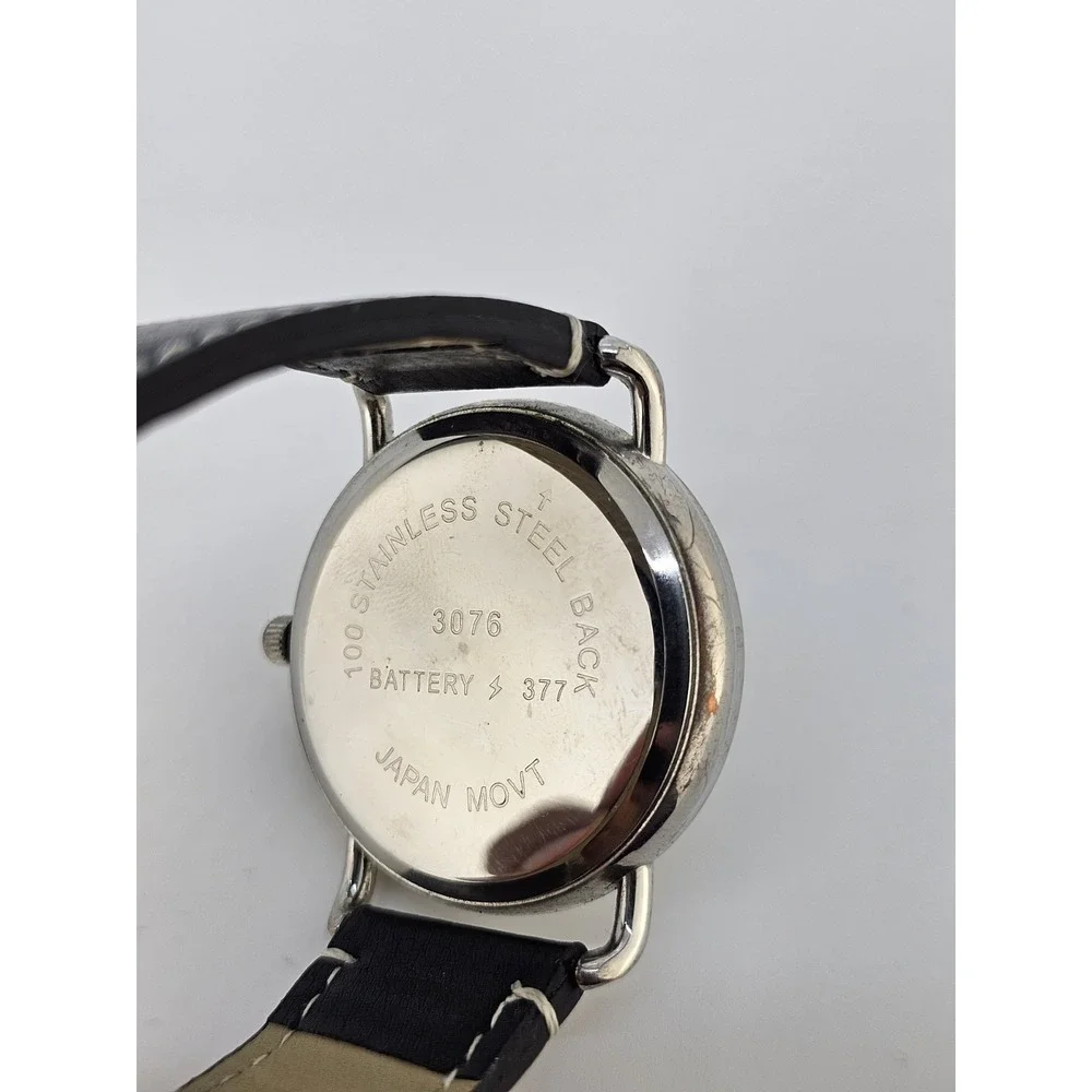 Men Easy Read Analog Watch 41MM White Dial Black Faux Leather Bands New‎ Battery